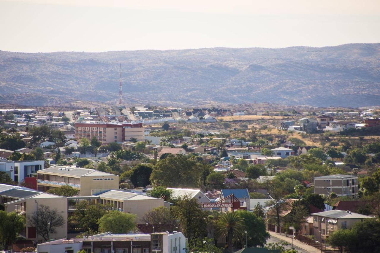 John-Lou'S One-Bedroom Apartment Windhoek Exterior foto