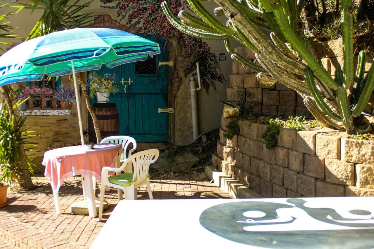 John-Lou'S One-Bedroom Apartment Windhoek Exterior foto