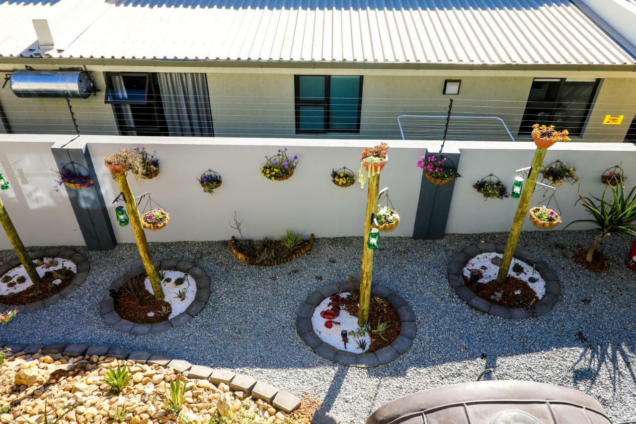 John-Lou'S One-Bedroom Apartment Windhoek Exterior foto